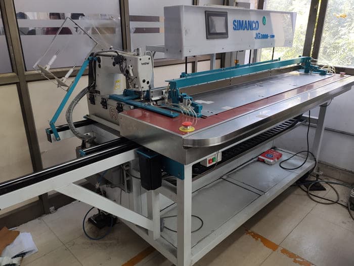 AUTOMATIC PINTUCK MACHINE